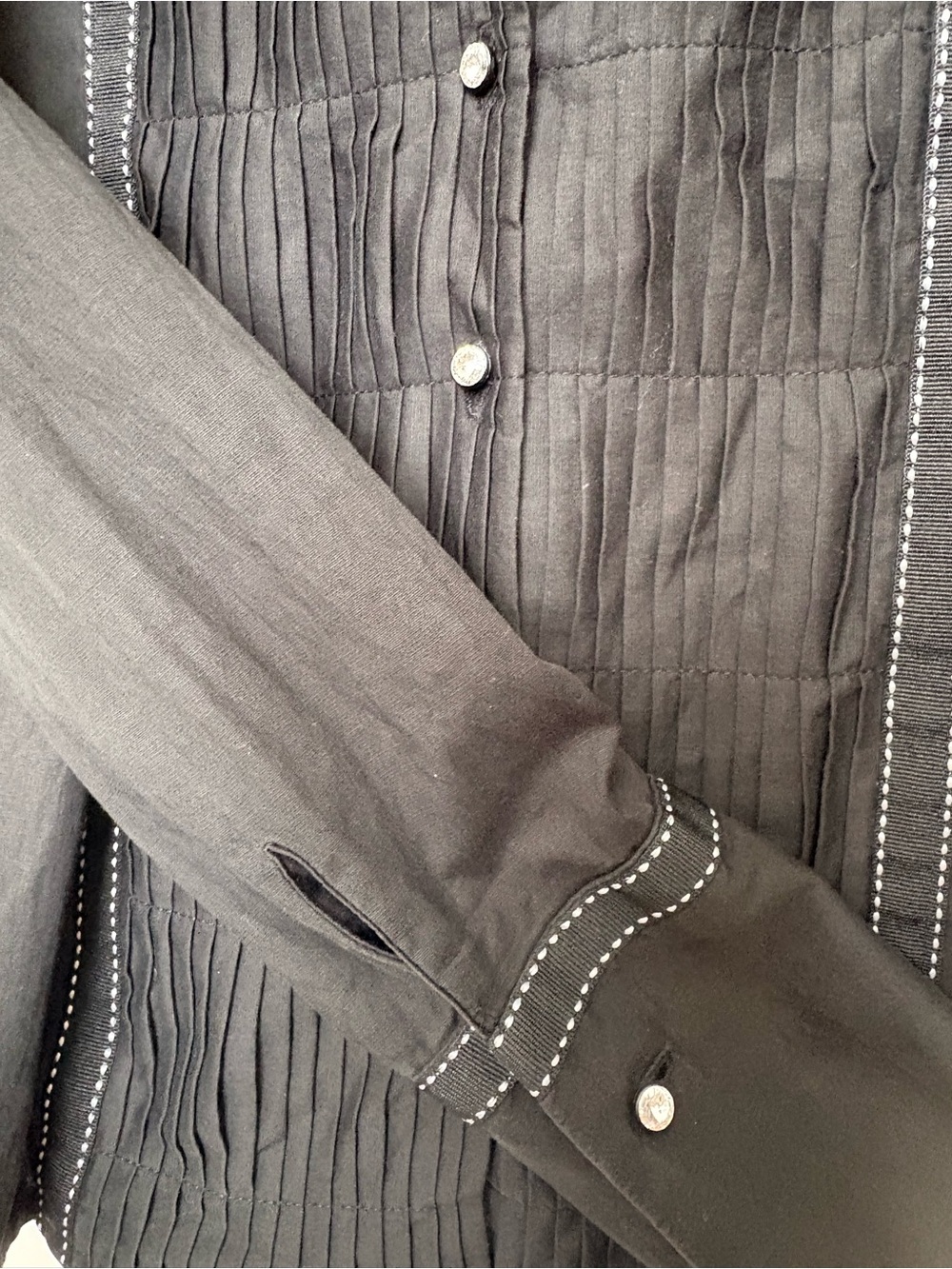 Farinaz Taghavi Women’s Long Sleeve Scallop Front Button Up Blouse Size 8 Sku#38 - Picture 4 of 7